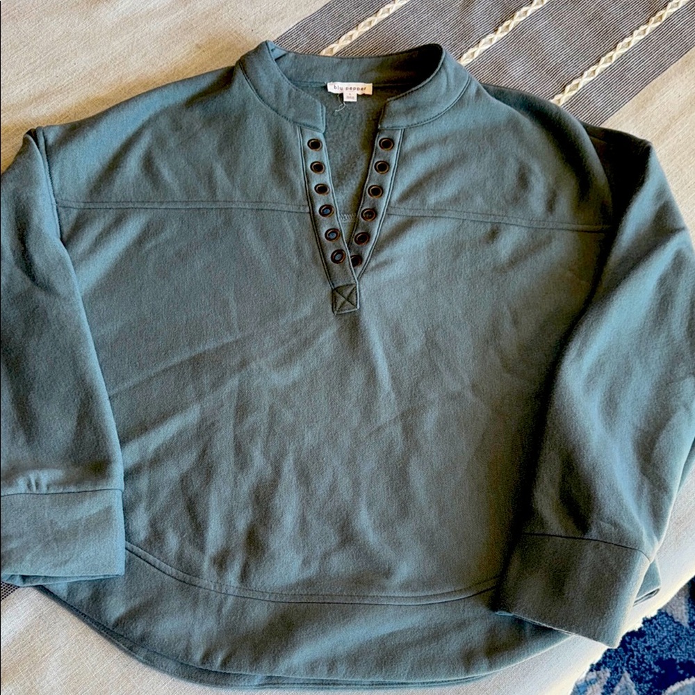 Blu Pepper Steel Blue Grommet Top